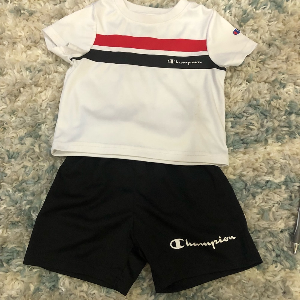 Champion Outift